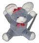 Maus Kelly sitzend